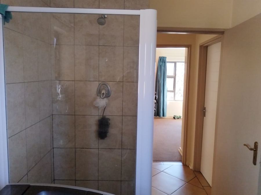 2 Bedroom Property for Sale in Potchefstroom North West